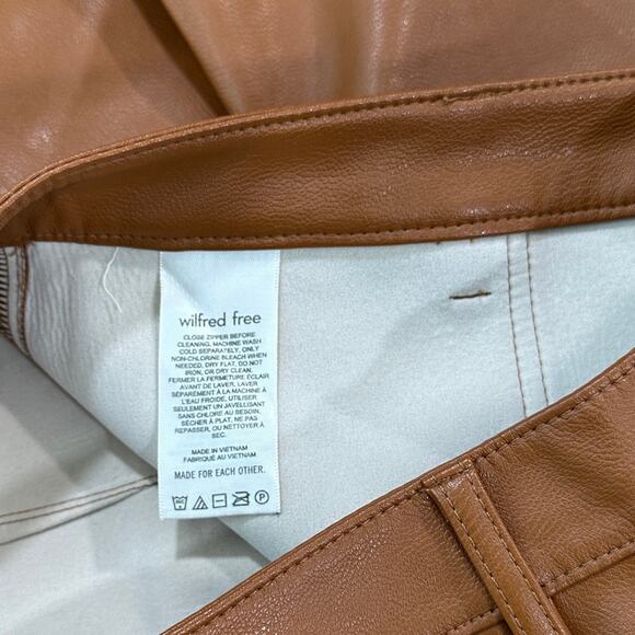 Aritzia Wilfred Free Lucy Pant Camel Vegan Leather Size 2 Neutral Capsule - Picture 8 of 9